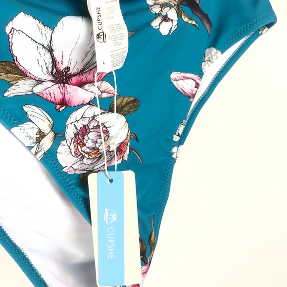 Cupshe Bikini - Picture 8 of 10